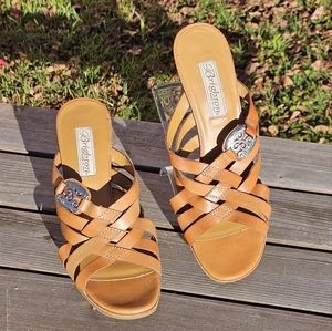 NWT Brighton Vista brown leather heels
